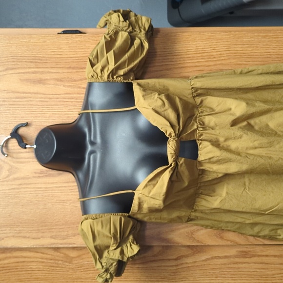 A new day dress - Picture 2 of 4